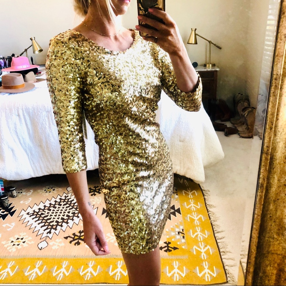 NWT BB DAKODA - gold sequin dress, medium - Picture 3 of 4
